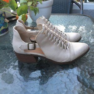 Women's Braided Toupe Bootie with Buckle (Vegan)